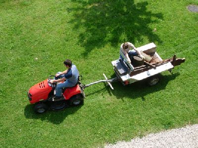 Bundesfreiwilligendienstler bei der Arbeit